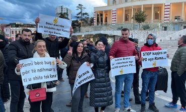 MERO BAZE/ Hakërrimat e Sali Berishës ndaj mbështetësve të Bashës