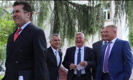 YLLI PATA/ Fjalëkryqi i arqipelagut opozitar në zgjedhjet e 6 marsit