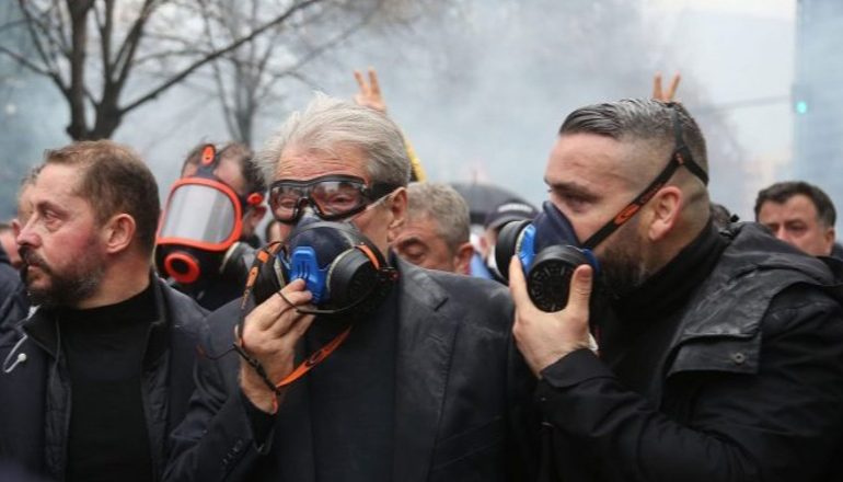 MERO BAZE/ Ja pse Sali Berisha, nuk donte të merrte PD zyrtare