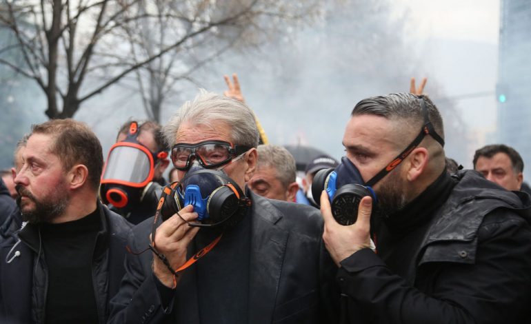 BLENDI KAJSIU/ Berishën nuk e mundi Basha, por PD-ja