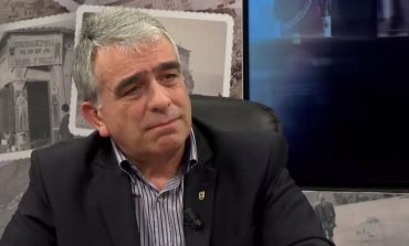 PËLLUMB XHUFI/ Për komunistin Sali Berisha, që na qenka bërë konservator