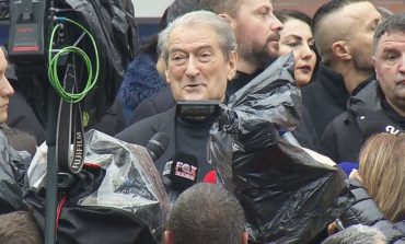 NAMIR LAPARDHAJA/ Pse Berishës i intereson dhuna?