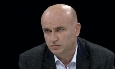 MERO BAZE/ Albin Kurti po fut Kosovën në luftë me Perëndimin bazuar në gënjeshtra