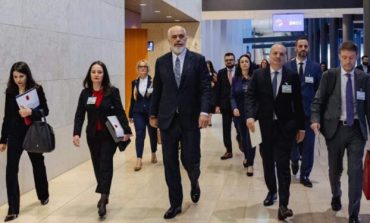 ARTUR AJAZI/ Edi Rama dhe BE-ja