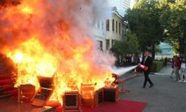 NAMIR LAPARDHAJA/ Një ‘opozitë’ siç e do Edi Rama!
