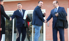 YLLI PATA/ Pse Sali Berisha frenoi sinjalet politike që dolen nga primaret?